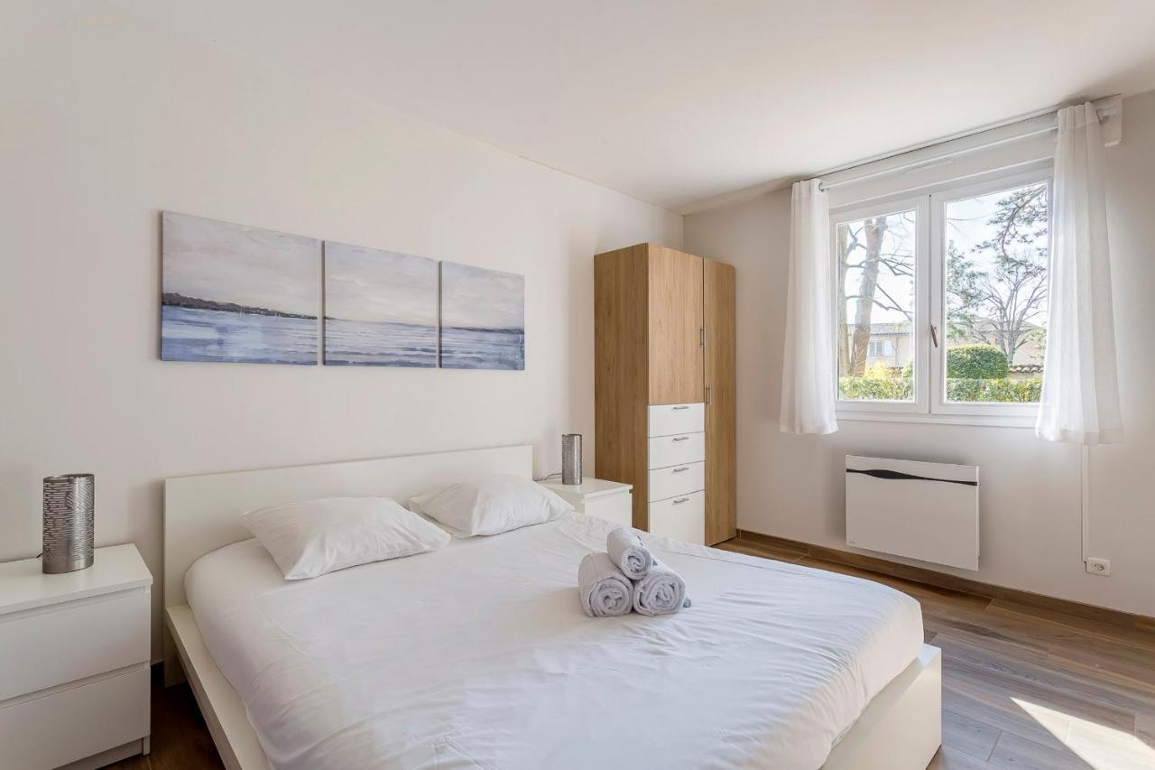 Suite Granges En Rez-De-Jardin Pour 4 Voyageurs Lião Exterior foto